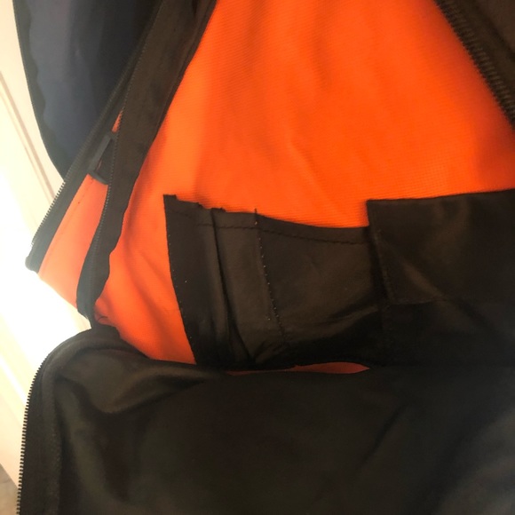 Florida GATORS Officially Licensed Collegiate - Picture 5 of 6